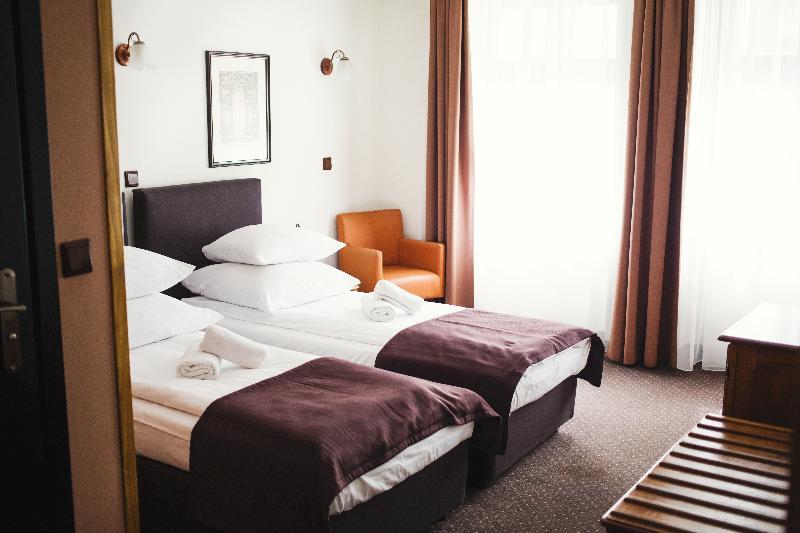 Hotel Eden Krakow Luaran gambar